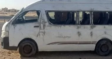 إصابة 11 شخصًا في حوادث سير بطريق السخنة وأبو سلطان