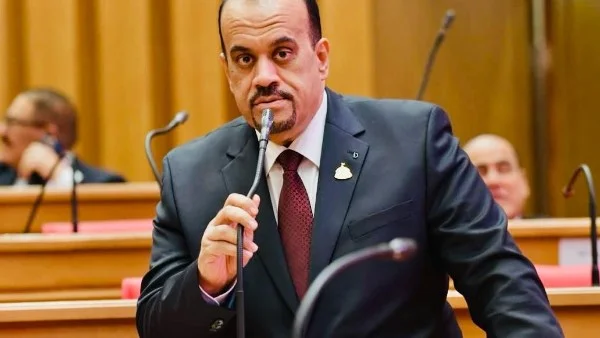السيسي في الإمارات: تعزيز العلاقات العربية