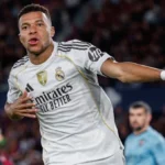 مبابي يعود للفريق وجدل حول أزمات ريال مدريد