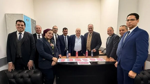ضبط شحنة كبيرة من "الإكستازي" بمطار القاهرة