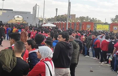 فتح أبواب إستاد القاهرة لقمة الأهلي والزمالك 132