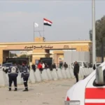 دفعة جديدة من العائدين الفلسطينيين عبر معبر رفح