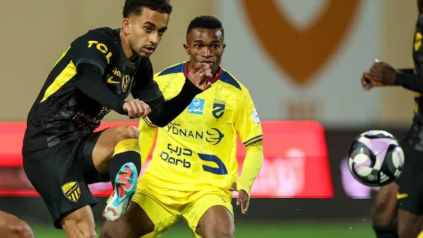 مواجهة مصيرية في الدوري السعودي للمحترفين