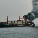 حريق بسفينة تجارية قبالة سواحل قطر