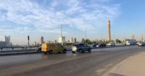 زحام مروري في شوارع القاهرة والجيزة صباح اليوم