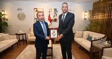 تعزيز التعاون السياحي بين جنوب سيناء وكازاخستان