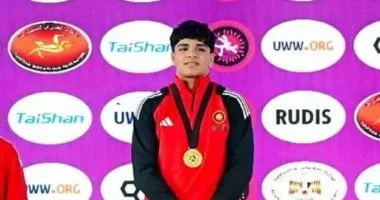 فرحة أهالي ميت فارس بإنجاز لاعب المصارعة إبراهيم محمد