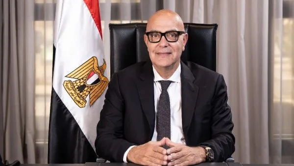 دور جامعة سنجور في تعزيز العلاقات الإفريقية الأوروبية