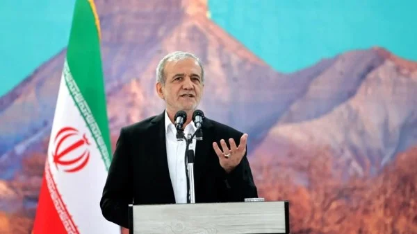 الرئيس الإيراني: واشنطن تنتقل للصراع الاقتصادي