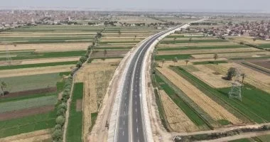 محور ديروط التنموي بأسيوط.. شريان حياة جديد