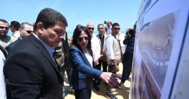 وزيرة الإسكان تتفقد مشروعات مارينا والعلمين الجديدة