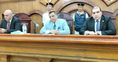 تأجيل محاكمة زوجين ونجليهما بتهمة قتل عامل في الشرقية