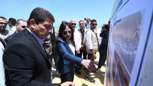 وزيرة الإسكان تتفقد مشروعات تطوير مارينا والعلمين الجديدة