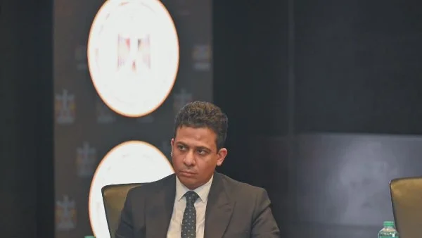 تعيين مستشار قانوني لدعم الاستثمار في مصر
