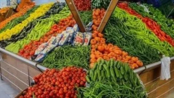 انخفاض أسعار الخضار والفاكهة بالوادي الجديد اليوم