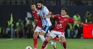 بيراميدز ودوراه في سباق الدوري المصري