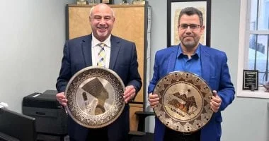 طبيب مصري في نيويورك: السمنة والتوحد أخطر تحديات الأطفال