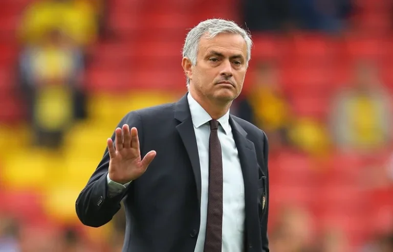 ريال مدريد يسعى لتعيين جوزيه مورينيو مديراً فنياً