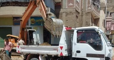 إزالة 20 حالة تعدٍّ ورفع 60 طن مخلفات في الطود