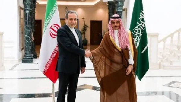 السعودية وإيران تتواصلان بشأن التطورات الإقليمية