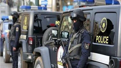 القبض على 3 عناصر بتهمة غسل 100 مليون جنيه