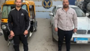 مشاجرة بين سائق توك توك وقائد سيارة في الشرقية