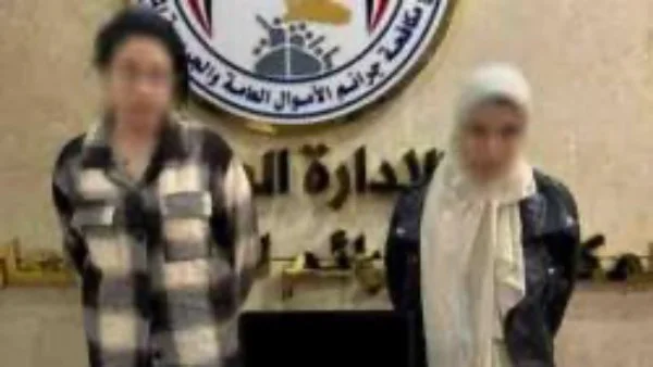القبض على شقيقتين نصبتا على مواطنين باستخدام تحايل إلكتروني