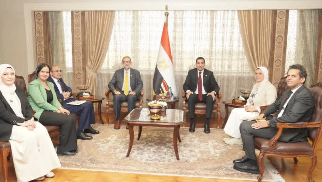 تعزيز التعاون في الوعي الغذائي بين الهيئة ووزارة الشباب