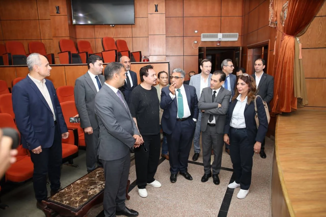 تعزيز الثقافة في الدقهلية: لقاء المحافظ ورئيس هيئة قصور الثقافة