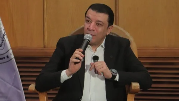 مصطفى كامل: هاني شاكر عاشق للرومانسية وتأثر بالعندليب