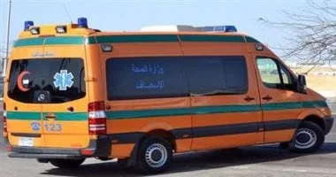 انقلاب سيارة ملاكي على الطريق الدائري يسفر عن إصابة سائق