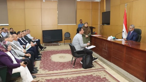 تدخل محافظ بني سويف لحل شكاوى المواطنين بشكل عاجل
