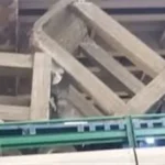 حادث سير على كوبري الأزهر يسفر عن احتجاز حمولة ثقيلة
