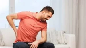 العلاقة بين التكييف وآلام المفاصل في الصيف