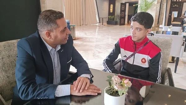 تكريم عبدالله حسونة في البطولة الإفريقية للمصارعة