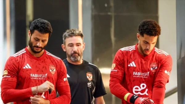 حارس مرمى الأهلي في مباراة القمة أمام الزمالك