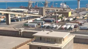 تداول 17 ألف طن بضائع بمواني البحر الأحمر