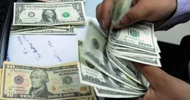إحباط تهريب عملة بـ4 ملايين جنيه في حملة ضد تجار العملة