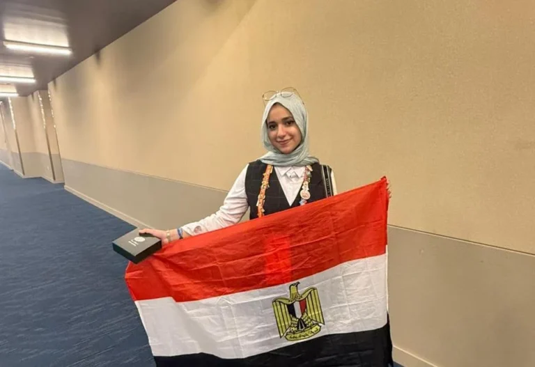 طالبة من الغربية تحصد المركز الثاني عالميًا في الروبوتات