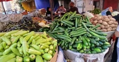 أسعار الخضار والفواكه اليوم بمنافذ المجمعات الاستهلاكية