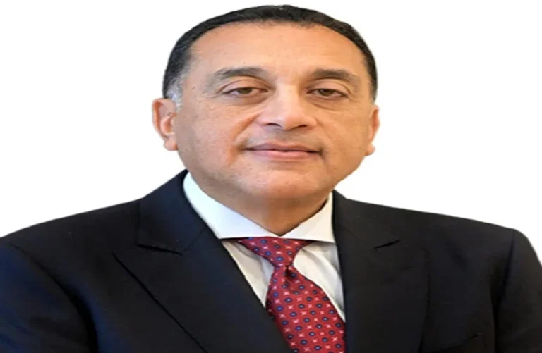 مدبولي يتفقد تطوير المعالم التاريخية بالقاهرة