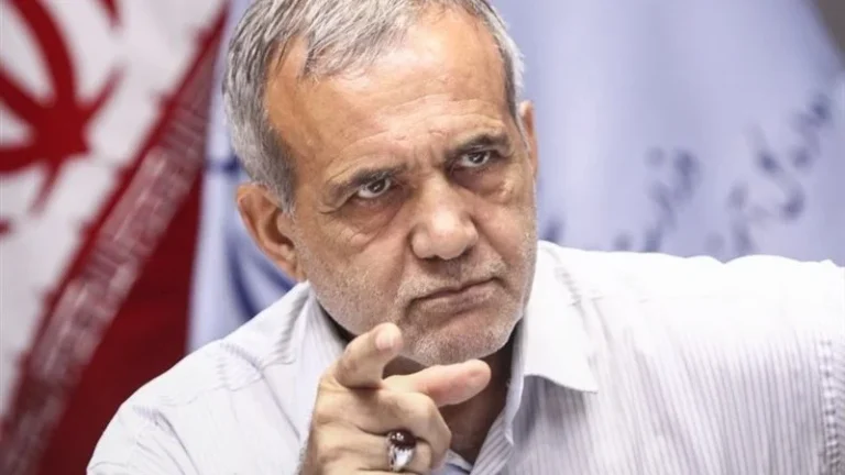 رسالة الرئيس الإيراني لبابا الفاتيكان بشأن مضيق هرمز