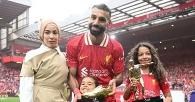 محمد صلاح يدرس اصطحاب عائلته لأمريكا خلال كأس العالم