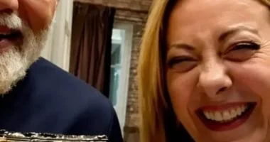 سكاكر كراميل تثير ضجة عالمية عبر فيديو لميلوني ومودي