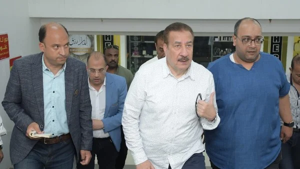 محافظ بورسعيد يتفقد مول الفرما ويحث على تشغيله الفوري