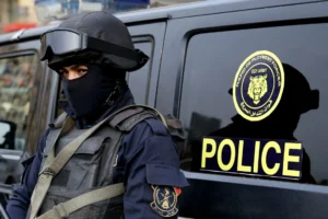 إجراءات قانونية ضد 12 عنصرًا جنائيًا بغسل 300 مليون جنيه