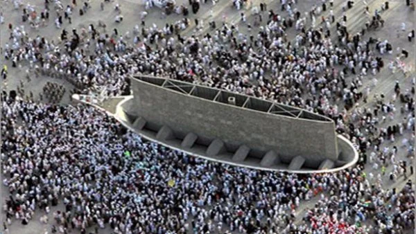 جواز توكيل الحاج برمي الجمرات ومناسك الحج