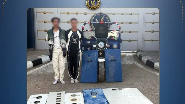 ضبط عاطلين في سرقة كشك كهرباء بالقطامية