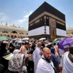 شروط وجوب الحج والإنابة فيه