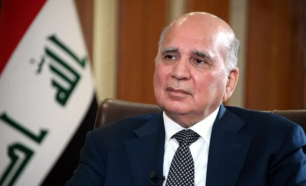 وزير الخارجية العراقي يؤكد دعم الحلول السلمية مع إيران